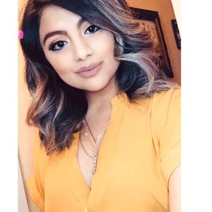 Meet your Posher, Esther